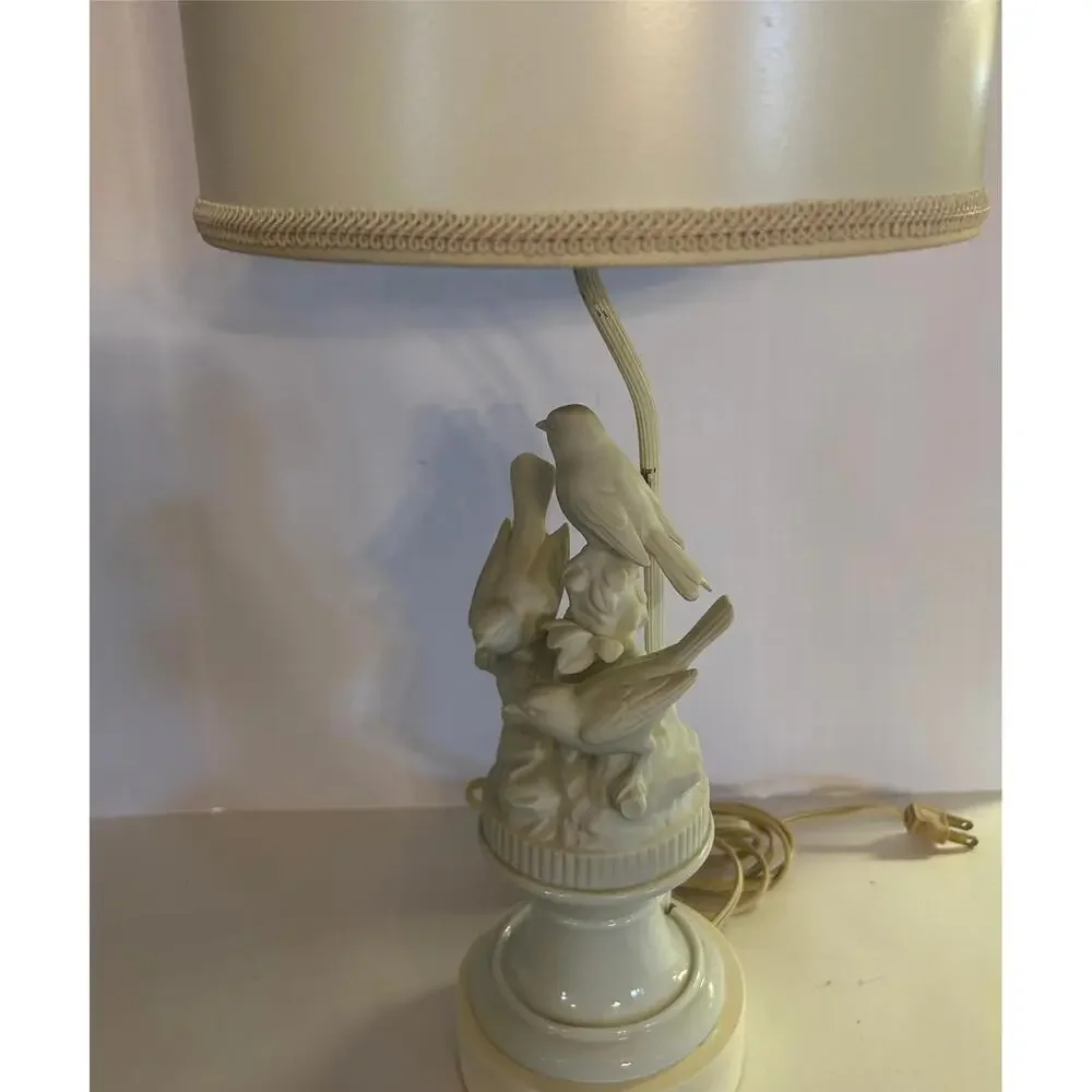 Vintage porcelain and ceramic White Bird Lamp